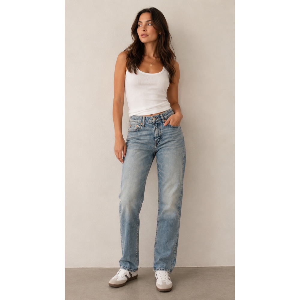 American Eagle Flex Slim Straight Jeans Medium Wash 26x28 NWT 011-0111-6072